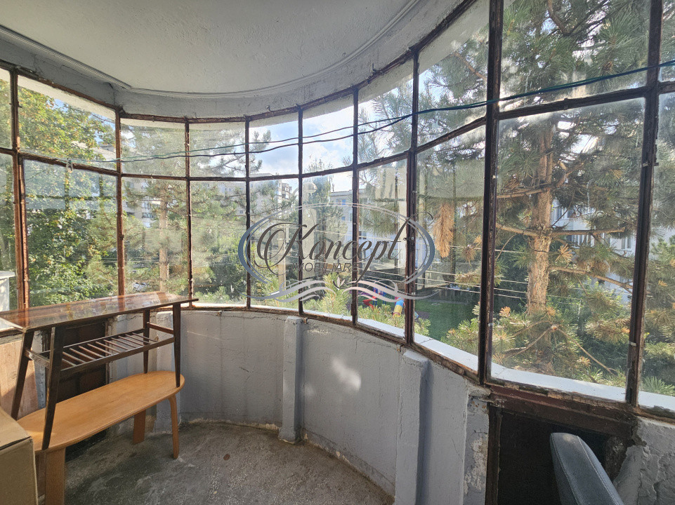 Apartament luminos, etaj intermediar, zona Parcul Rozelor