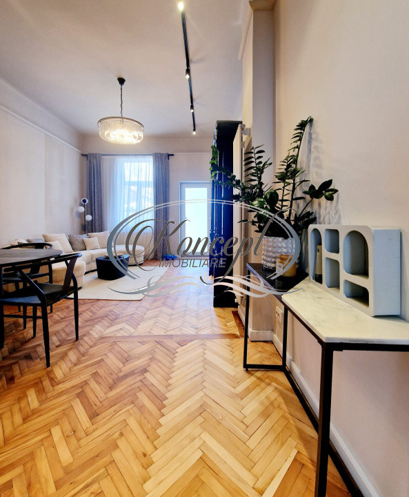 Oportunitate investitie: apartament cu pod mansardabil, semicentral