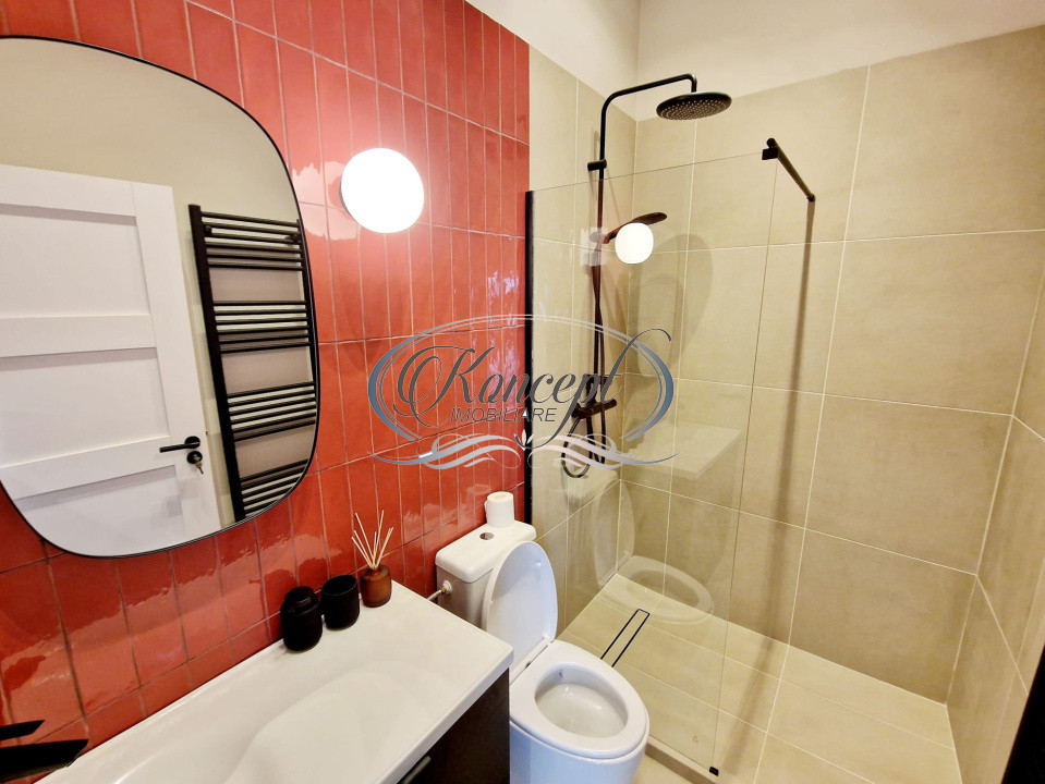 Oportunitate investitie: apartament cu pod mansardabil, semicentral
