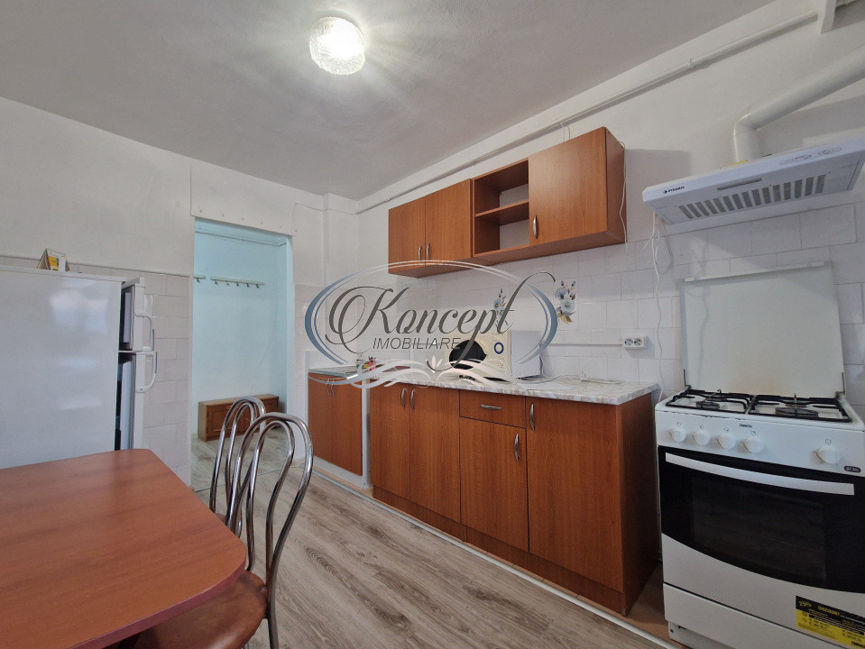 Locatie luminoasa cu balcon generos in Zorilor, langa Golden Tulip