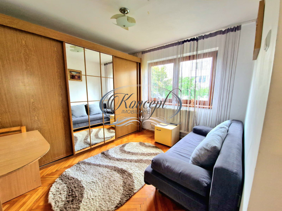 Apartament modern cu balcon, zona Primaverii