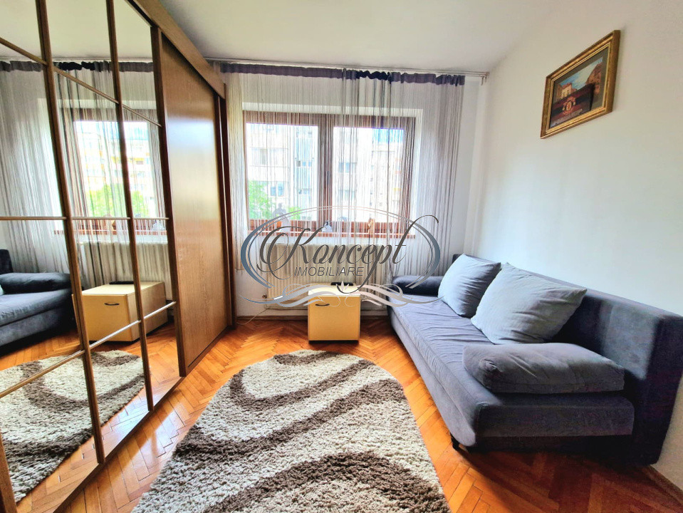 Apartament modern cu balcon, zona Primaverii