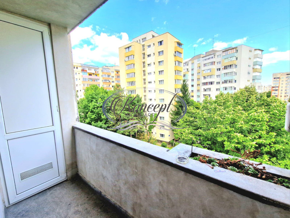 Apartament modern cu balcon, zona Primaverii