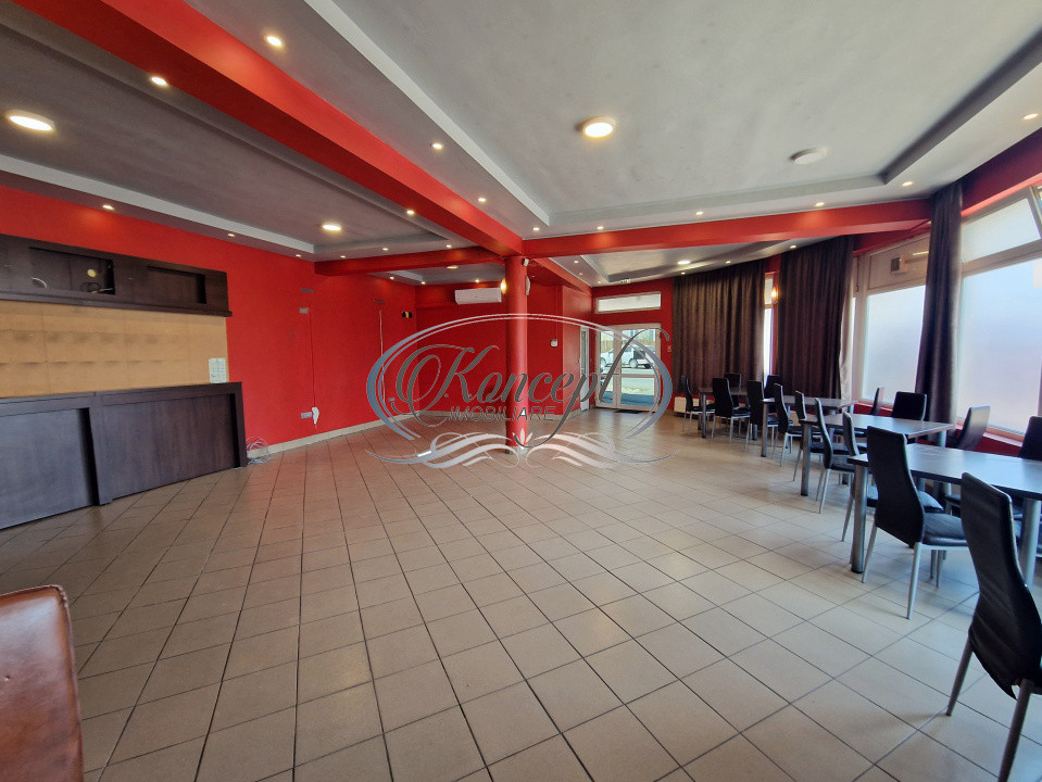 Spatiu comercial cu terasa si vitrina, Dambul Rotund