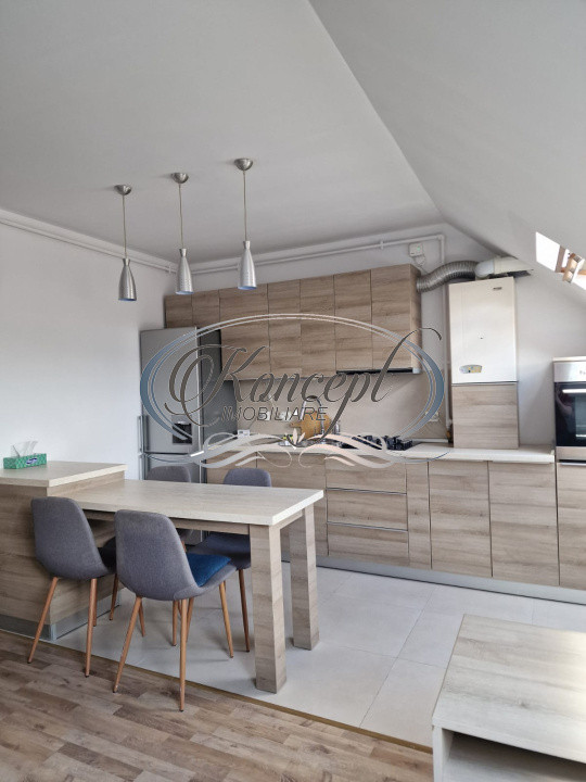 Apartament pe 2 niveluri cu panorama, cartier Manastur