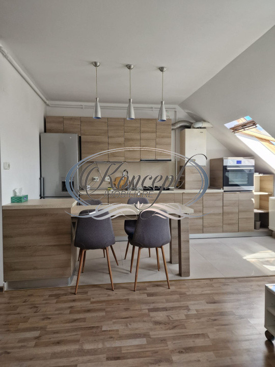 Apartament pe 2 niveluri cu panorama, cartier Manastur