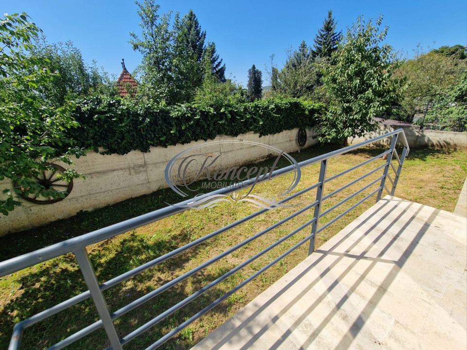 Sediu profesional cu terasa panoramica in Gruia