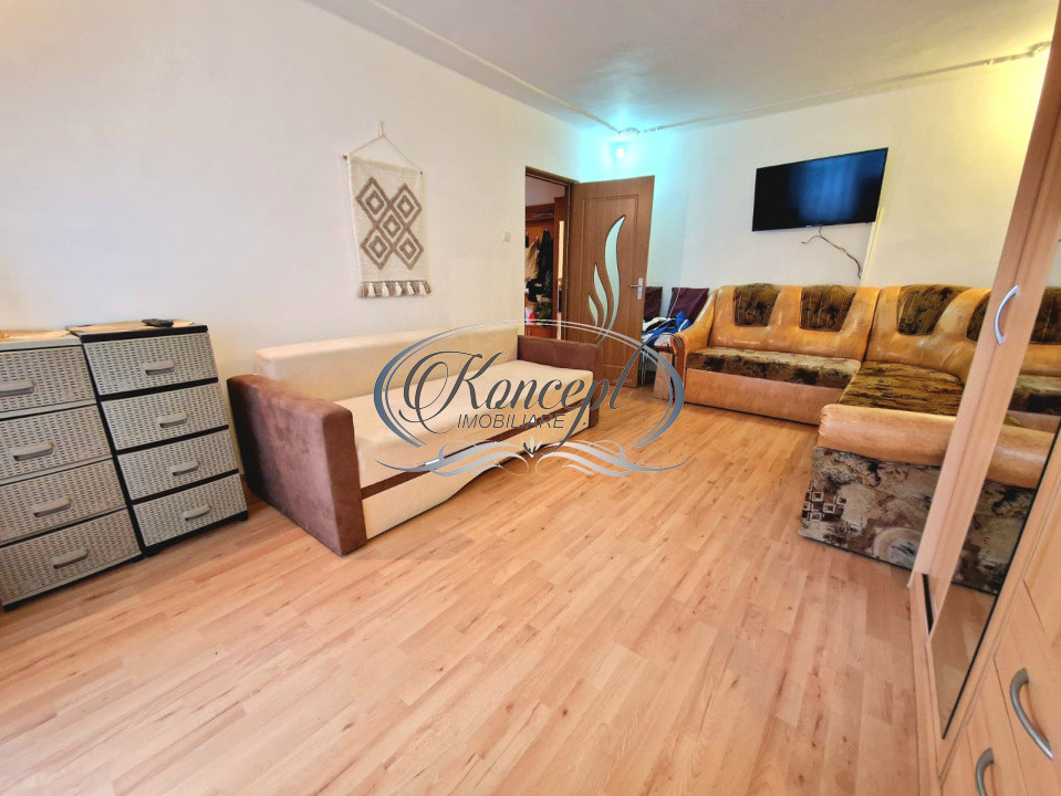 Apartament luminos si mobilat complet, cartier Intre Lacuri