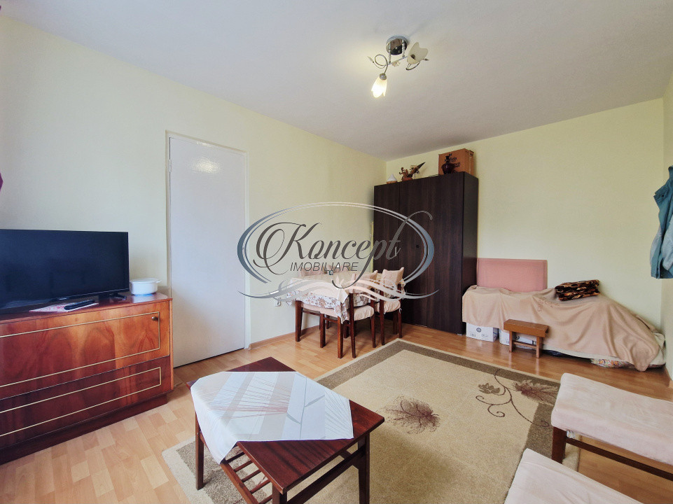 Apartament luminos, proaspat renovat disponibil imediat, in Manastur 