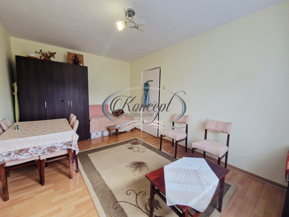 Apartament luminos, proaspat renovat disponibil imediat, in Manastur 