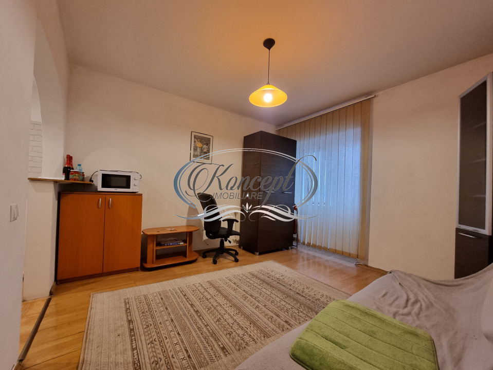 Apartament cu 2 camere, str Traian Mosoiu