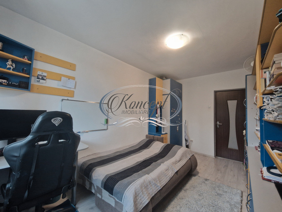 Apartament luminos, la cheie, in zona Transilvania College