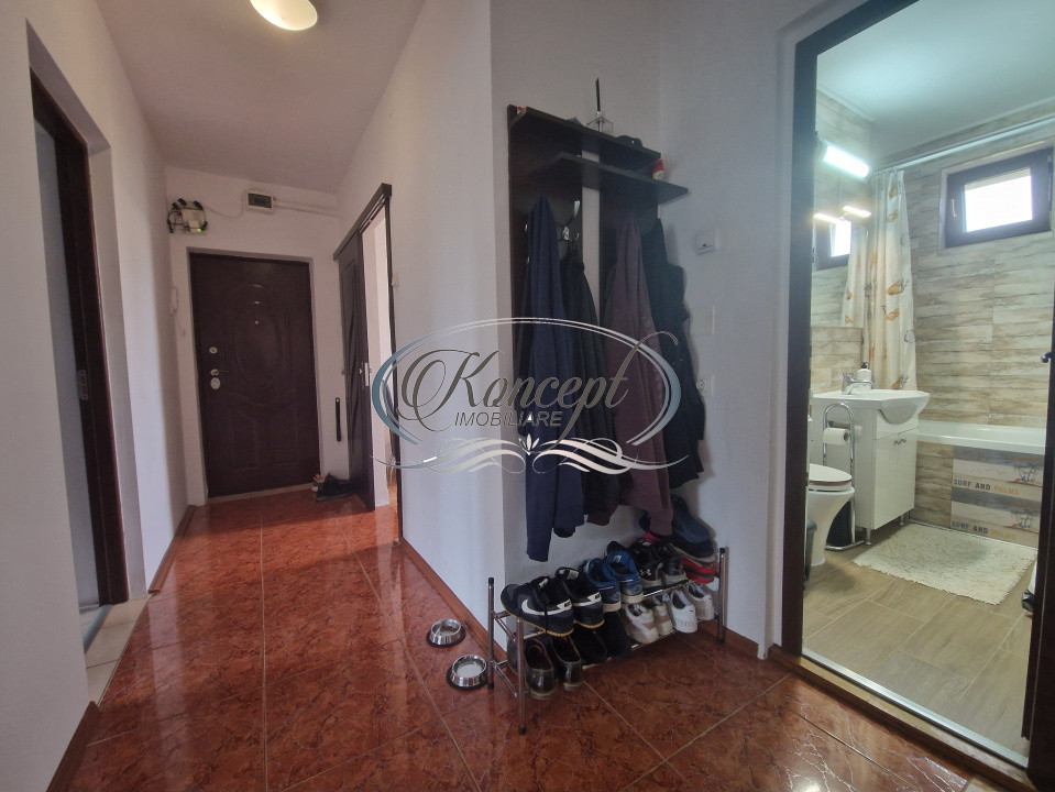 Apartament luminos, la cheie, in zona Transilvania College