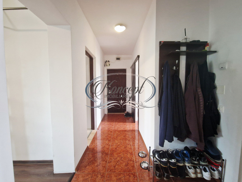 Apartament luminos, la cheie, in zona Transilvania College