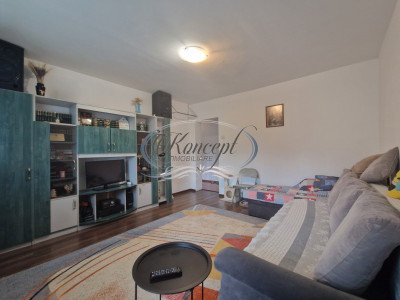 Apartament luminos, la cheie, in zona Transilvania College