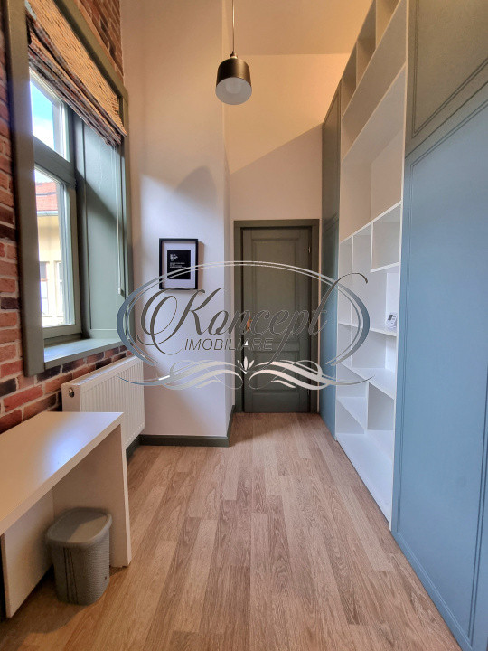 Inchiriere apartament in cladire istorica in zona Central Shopping Center