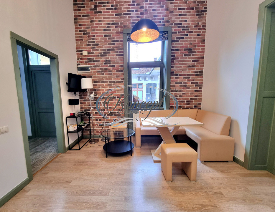 Inchiriere apartament in cladire istorica in zona Central Shopping Center