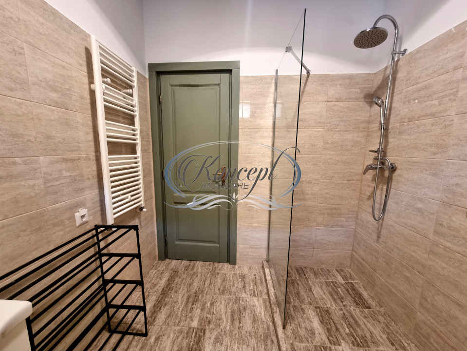 Inchiriere apartament in cladire istorica in zona Central Shopping Center