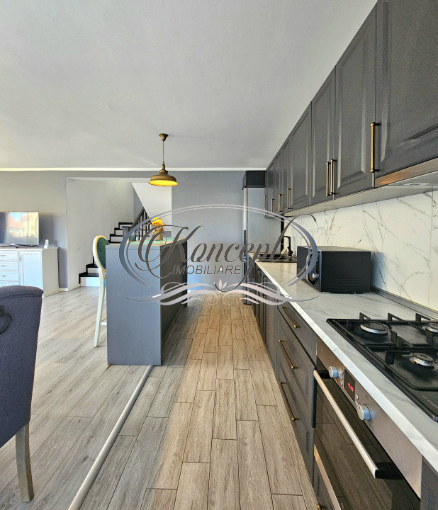 Inchiriere casa tip duplex cu curte privata si finisaje moderne, Floresti