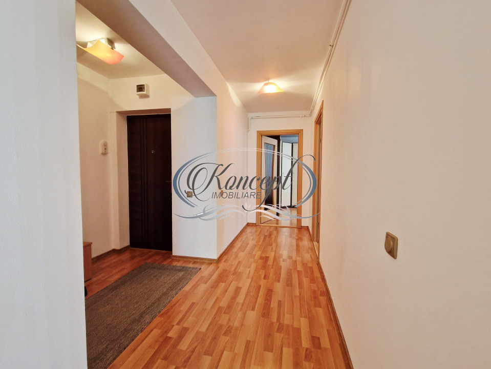 Apartament spatios cu 2 locuri de parcare in zona Spitalului de Recuperare