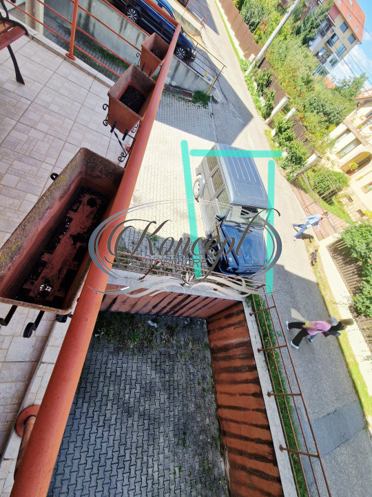 Apartament spatios cu 2 locuri de parcare in zona Spitalului de Recuperare