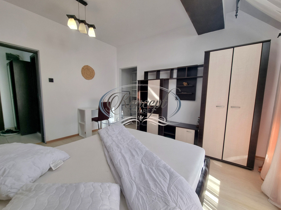 Inchiriere apartament cu dressing si living open space pe strada Horea