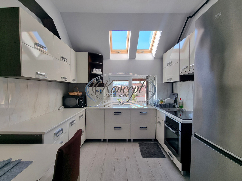Inchiriere apartament cu dressing si living open space pe strada Horea