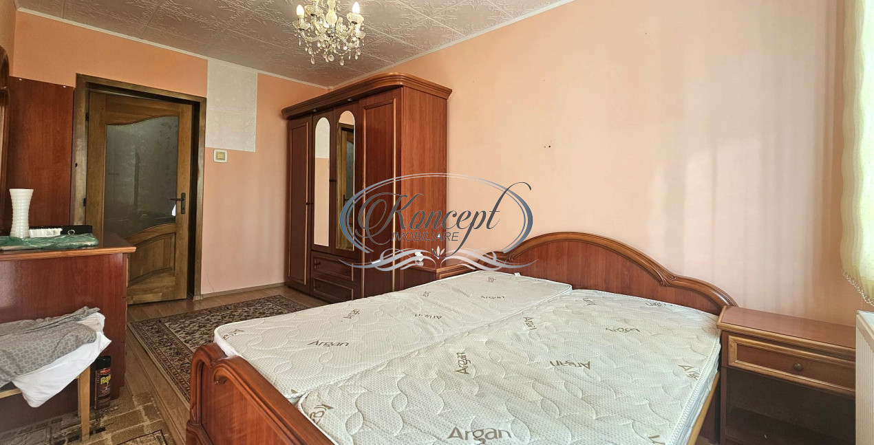 Apartament de vanzare cu balcon si centrala proprie in cartierul Gheorgheni