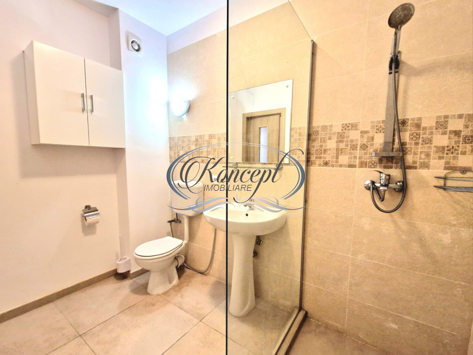 Inchiriere apartament cu priveliste spre oras si parcare subterana, Manastur