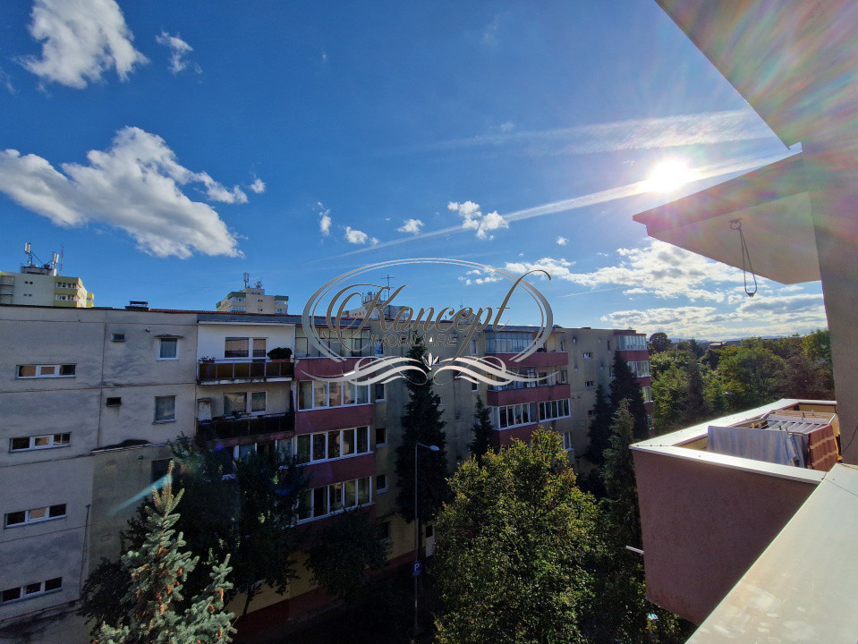 Apartament spațios si luminos, la prima inchiriere dupa renovare în zona UMF