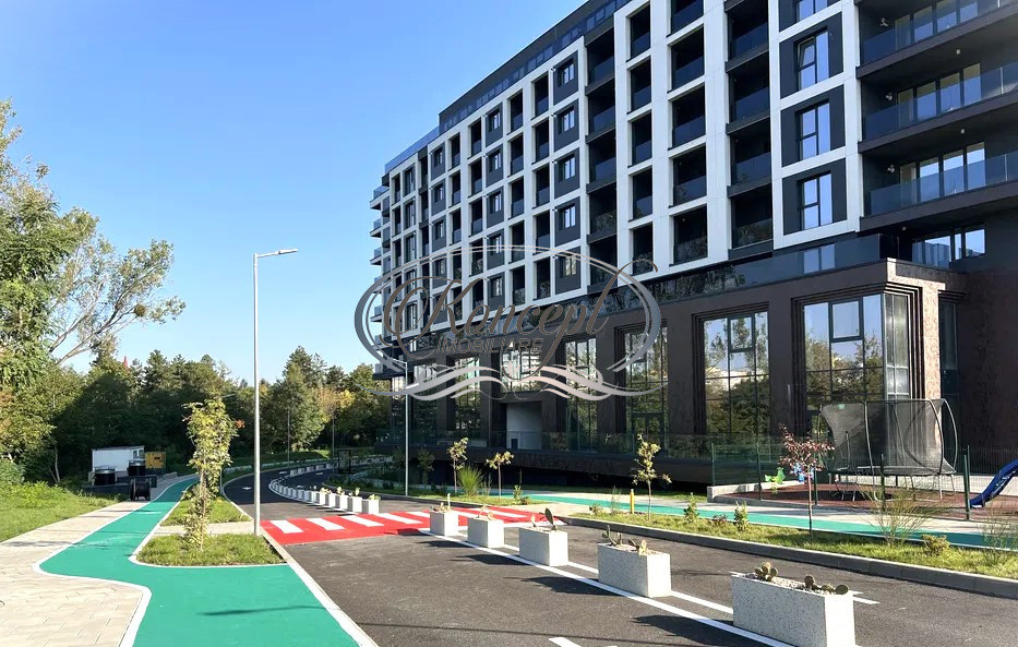 Apartament semifinisat cu terasa generoasa pe strada Soporului
