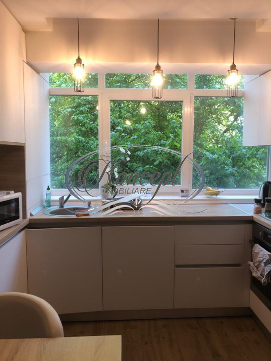 Apartament modern in zona UMF