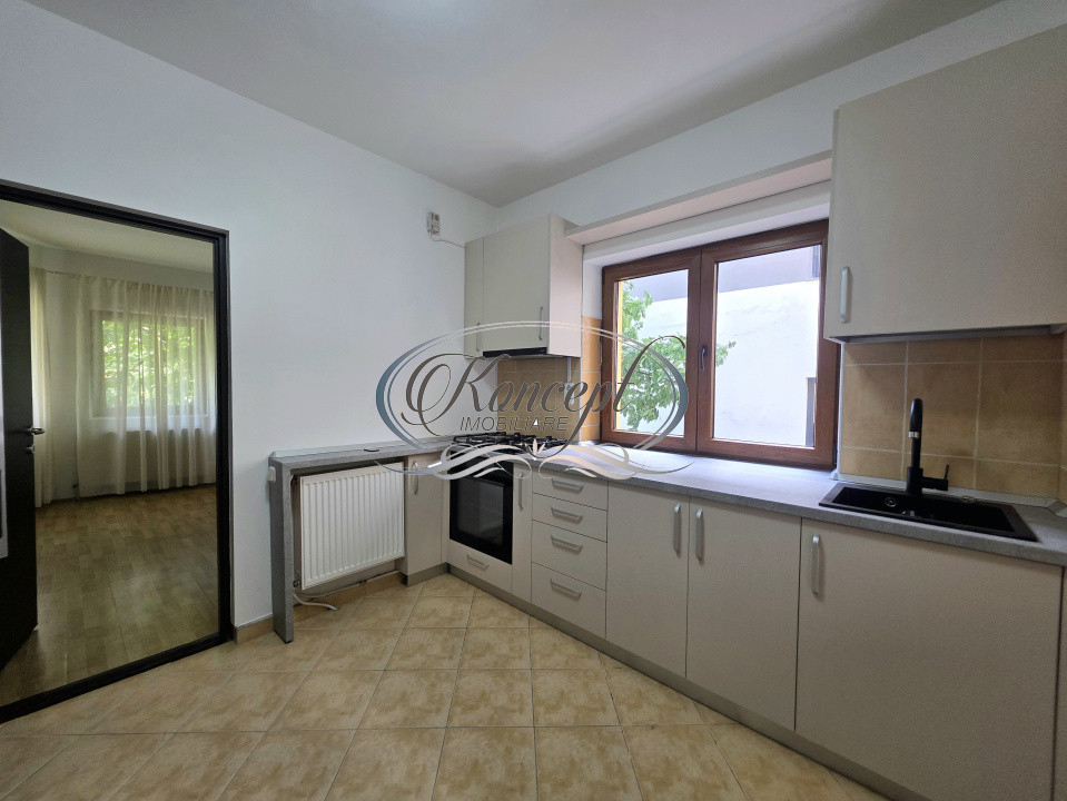 Apartament in vila cu parcare si garaj