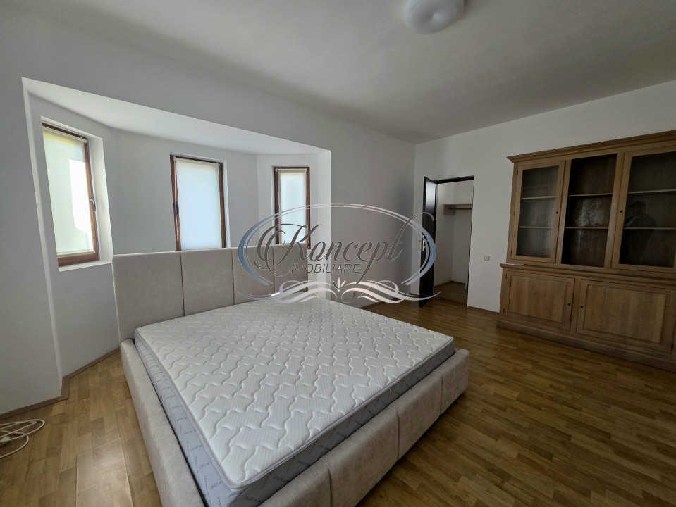 Apartament in vila cu parcare si garaj