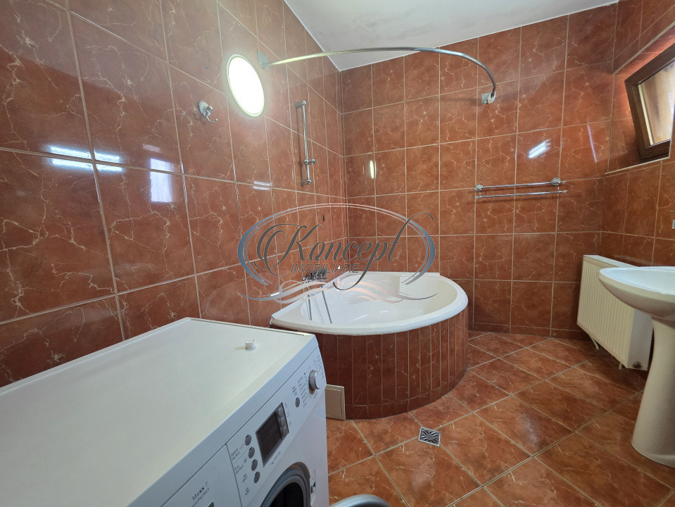 Apartament in vila cu parcare si garaj