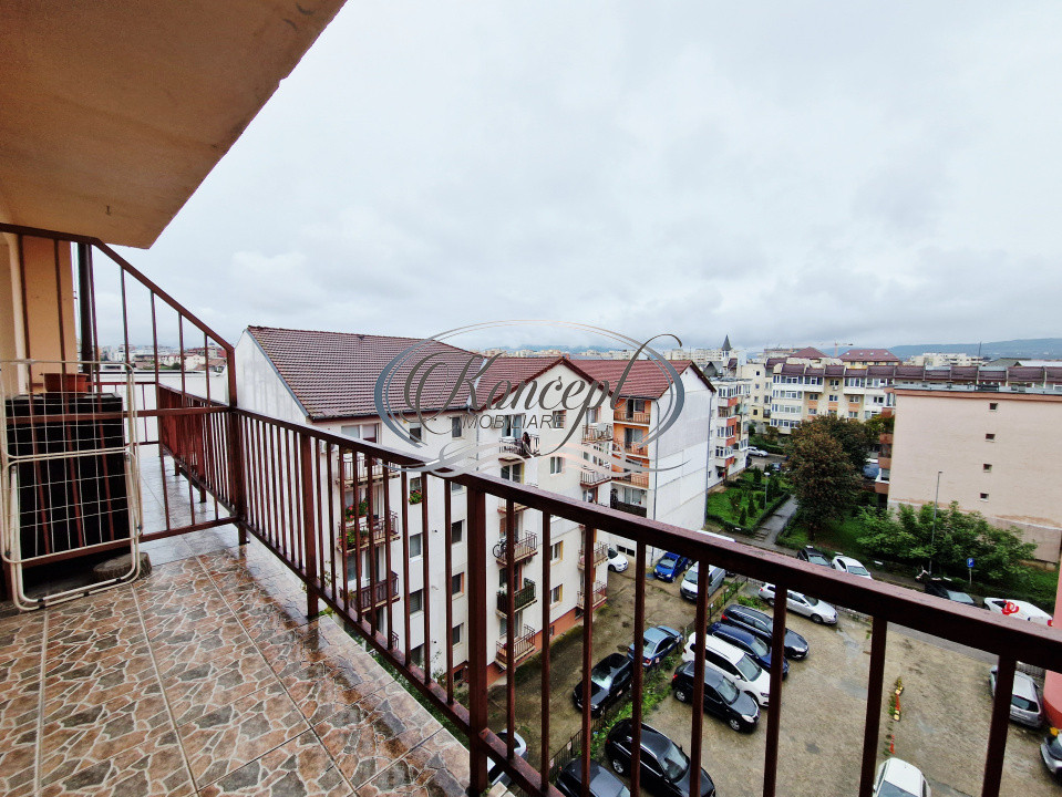 Apartament la cheie cu balcon si parcare, Intre Lacuri