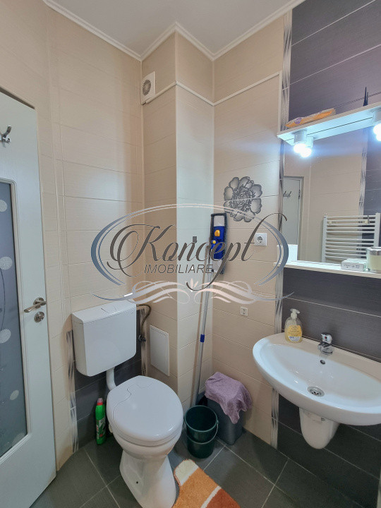 Apartament luminos, cu balcon, in cartierul Borhanci