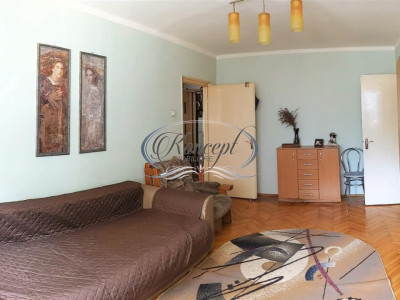 Apartament in zona Garii