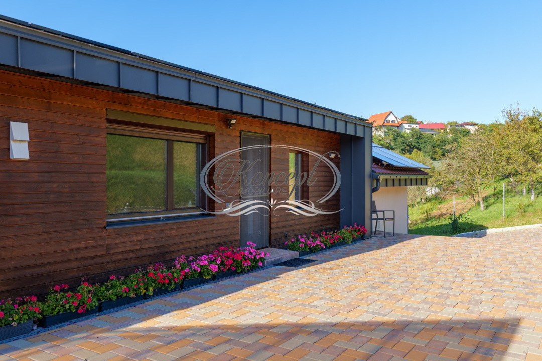 Casa unicat cu panorama si teren generos in Feleac