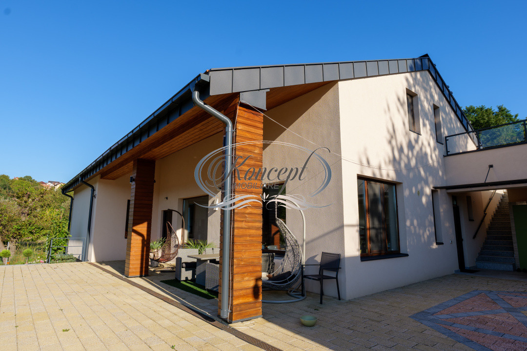 Casa unicat cu panorama si teren generos in Feleac