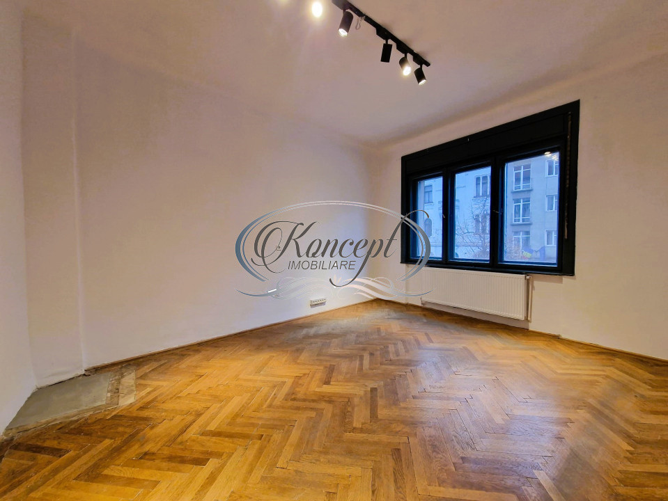 Apartament central cu farmec istoric pe Bulevardul Eroilor