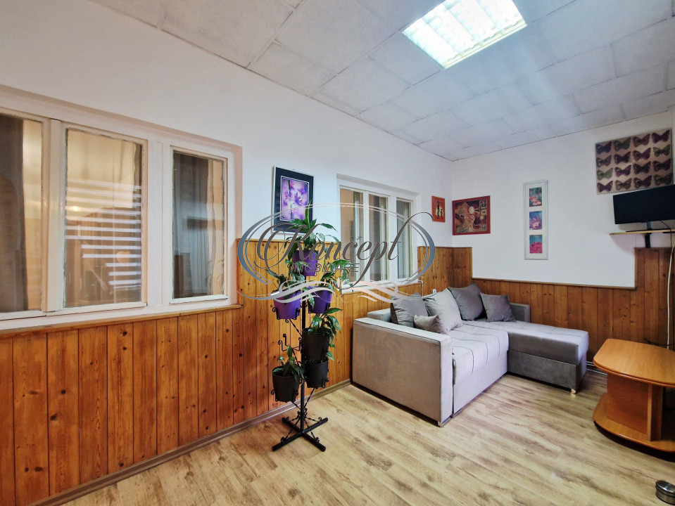 Apartament la casa cu curte, zona Piata Abator