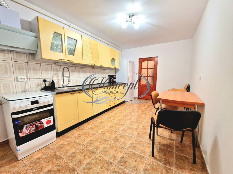 Locuinta luminoasa cu 4 camere si garaj automatizat in Zorilor