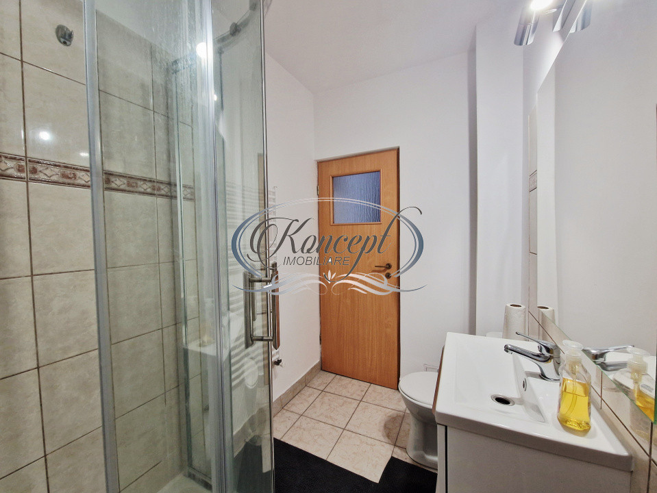 Casa confortabila cu terasa, balcon generos si zona de relaxare, zona Campului