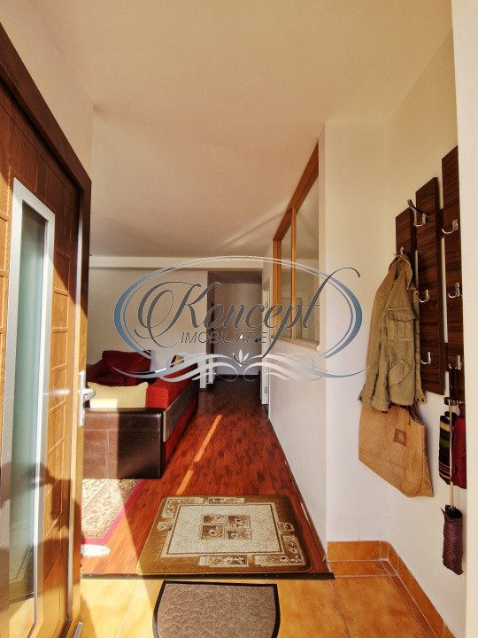 Casa confortabila cu terasa, balcon generos si zona de relaxare, zona Campului