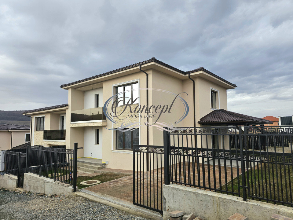 Duplex spatios cu acces rapid spre Cluj, la intrare in Chinteni