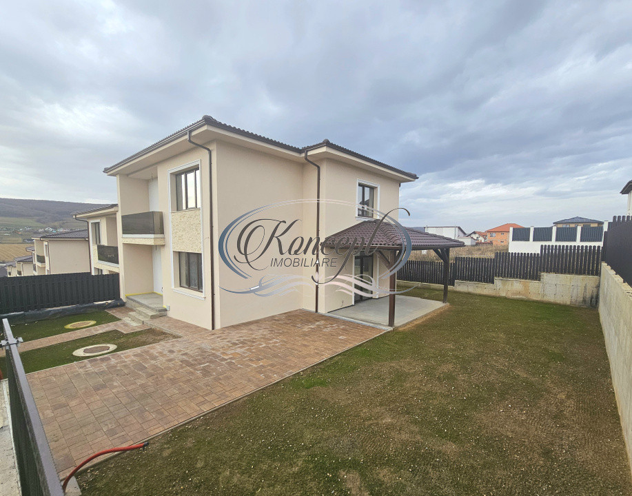 Duplex spatios cu acces rapid spre Cluj, la intrare in Chinteni