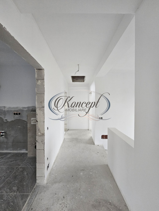 Casa moderna cu pod inalt si terasa generoasa pe Ady Endre