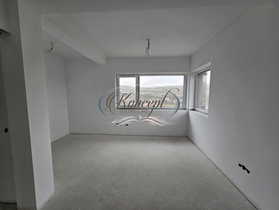 Casa moderna cu pod inalt si terasa generoasa pe Ady Endre