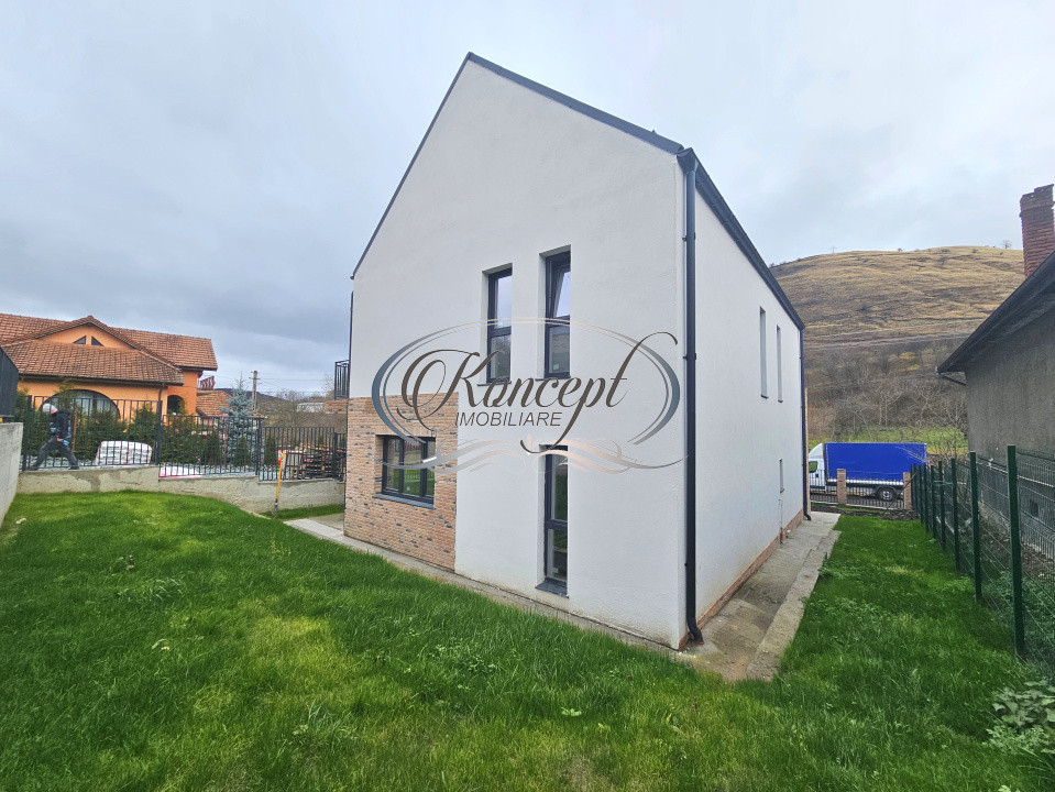 Locuinta moderna in Tauti, ansamblu restrans si zona linistita